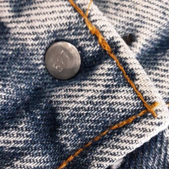 Levis VINTAGE Denim 70506 0216 Trucker Jacket Little e Distressed Made USA 44 - Picture 10 of 11